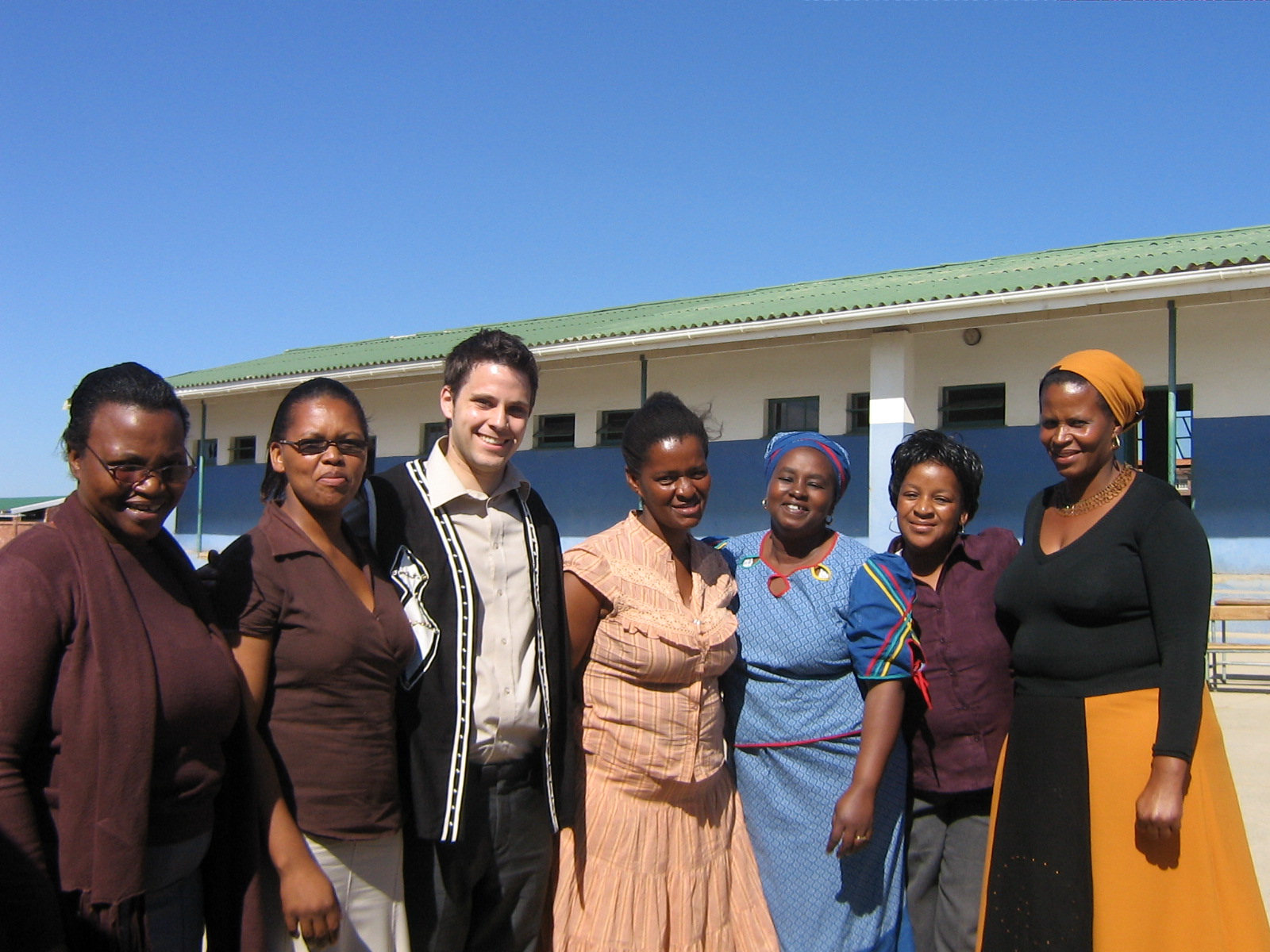 SchoolPartnerships Craig and Lady teachers 0950